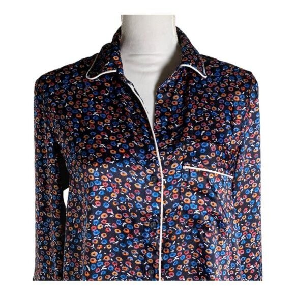GAP Floral Satin Pajama Top Women’s Medium Navy Button Down Sleep Shirt - Picture 2 of 8